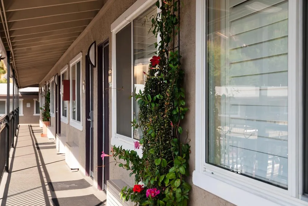 ** Hotel Alpine Inn Near Convention Center And The Park Anaheim États-Unis